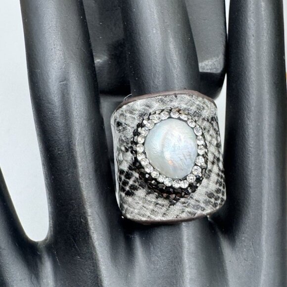 Snake Skin Baroque Pearl Marcasite And Rhinestone Wide Ring - Picture 2 of 11